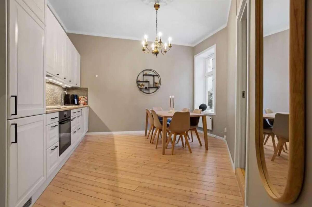 Stylish 1-bedroom *